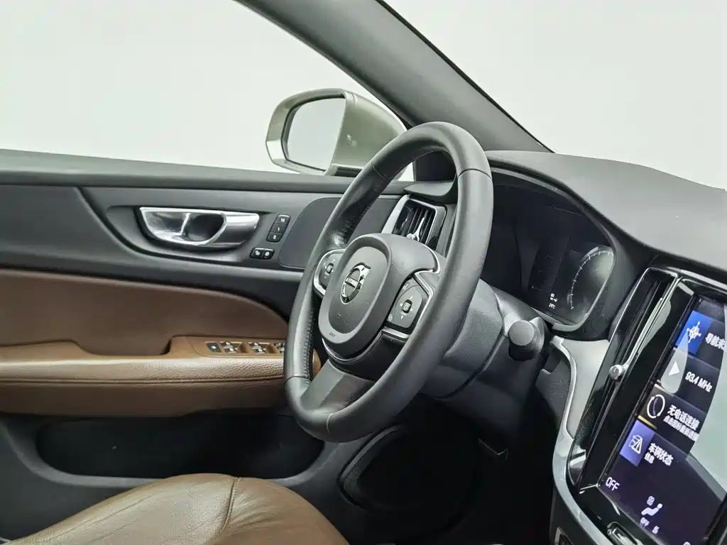 Volvo S60 — миниатюра 22
