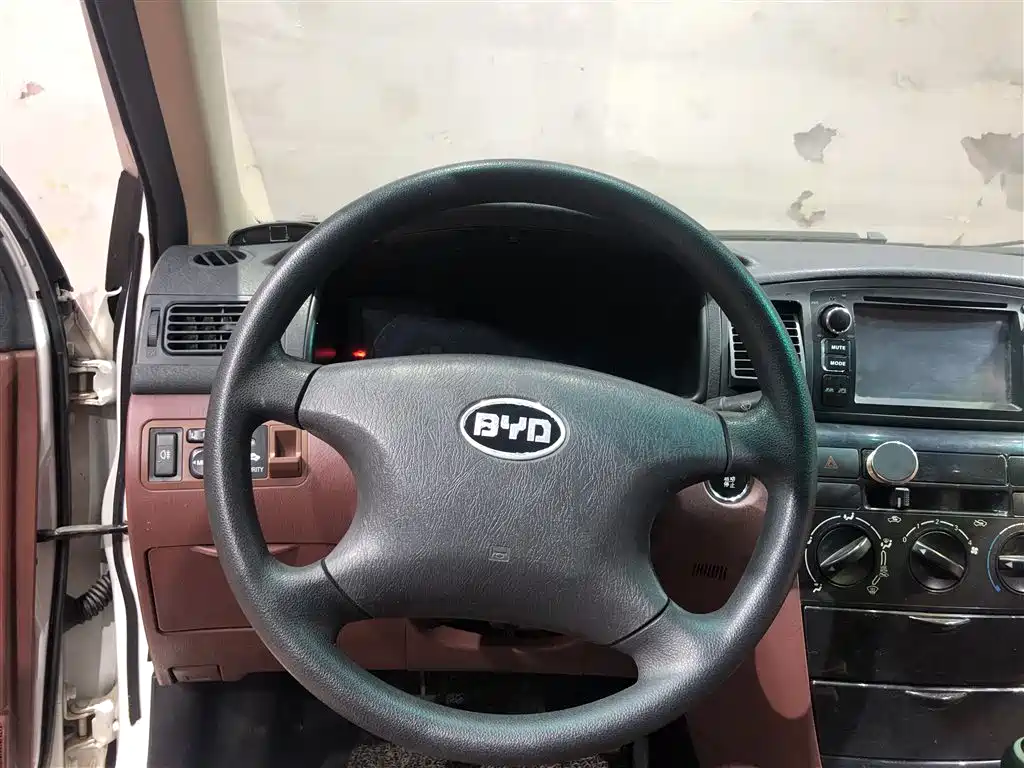 BYD F3 Eco Edition 1.5L Manual Comfort Type, фото 22