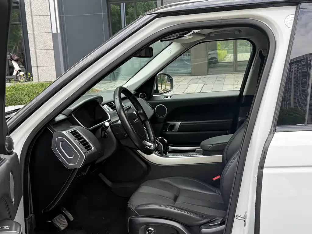 Land Rover Range Rover Sport 2017 3.0 SC V6 HSE