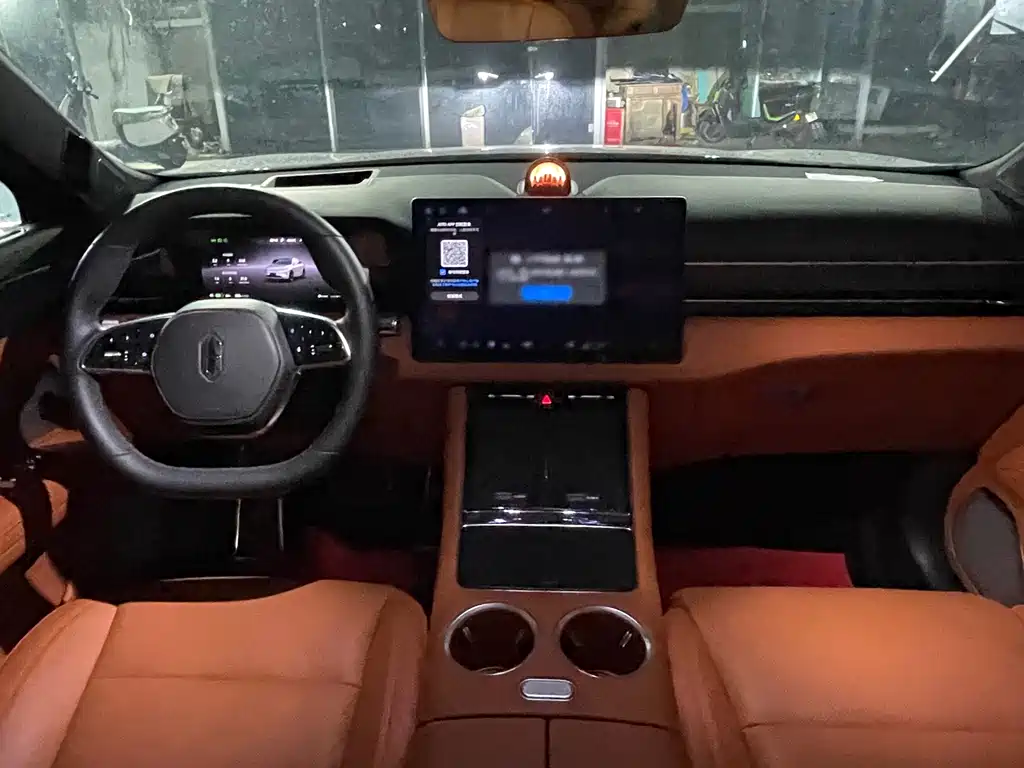 AITO AITO M5 — миниатюра 5