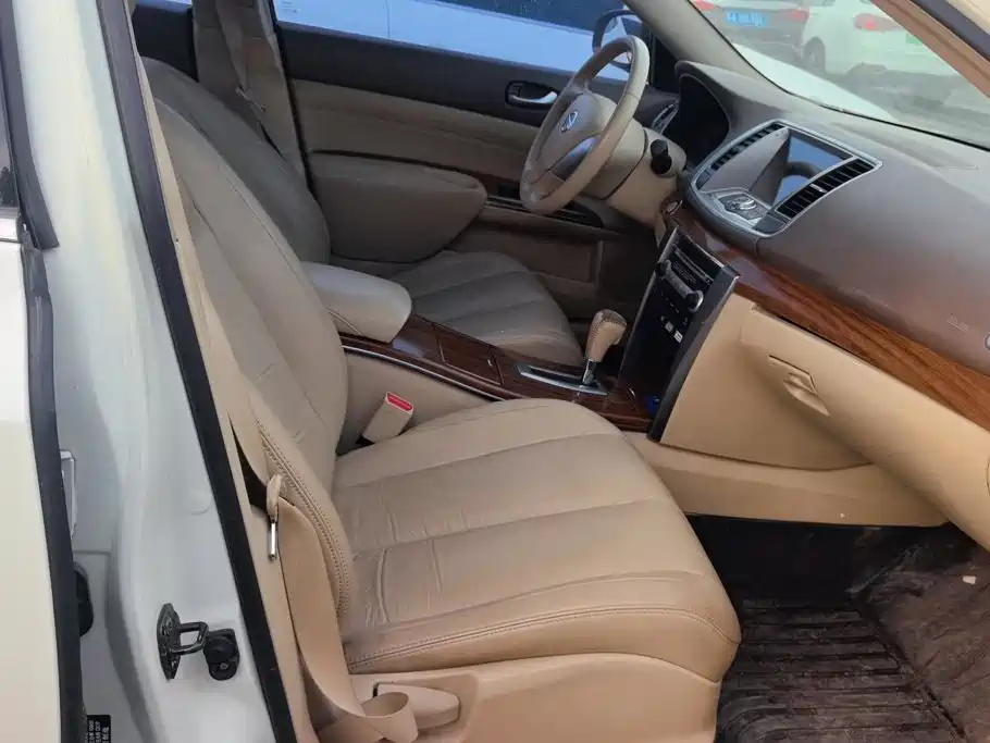 Nissan Teana — миниатюра 8