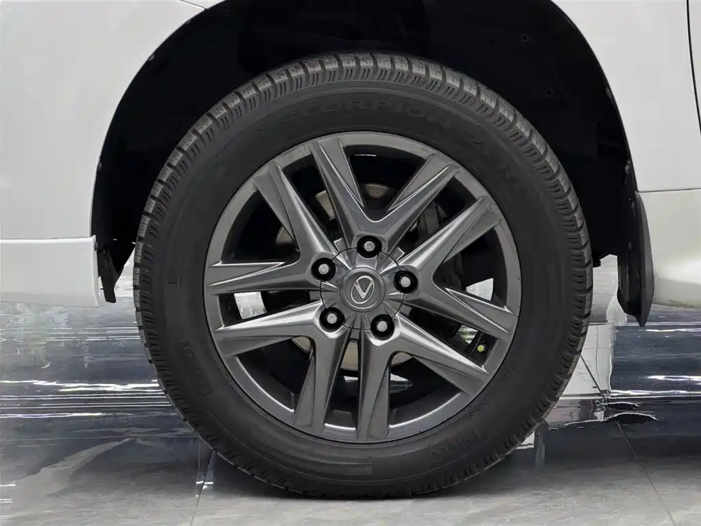 Lexus LX 2015 LX570