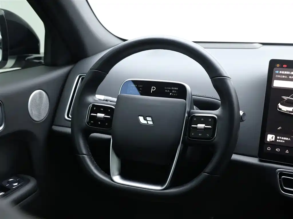 Li Auto IDEAL L7