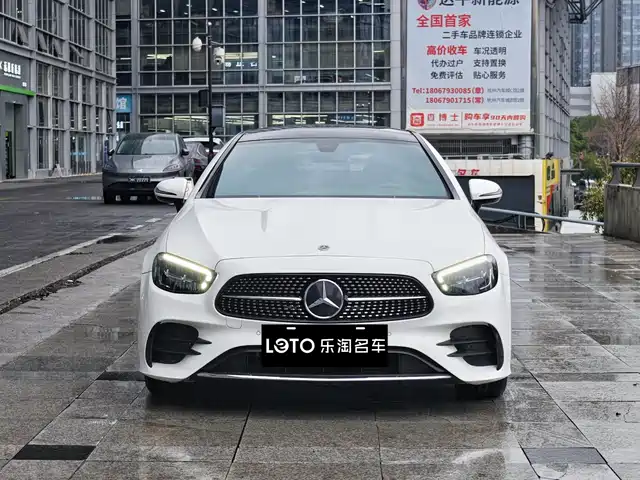 MERCEDES-BENZ E CLASS