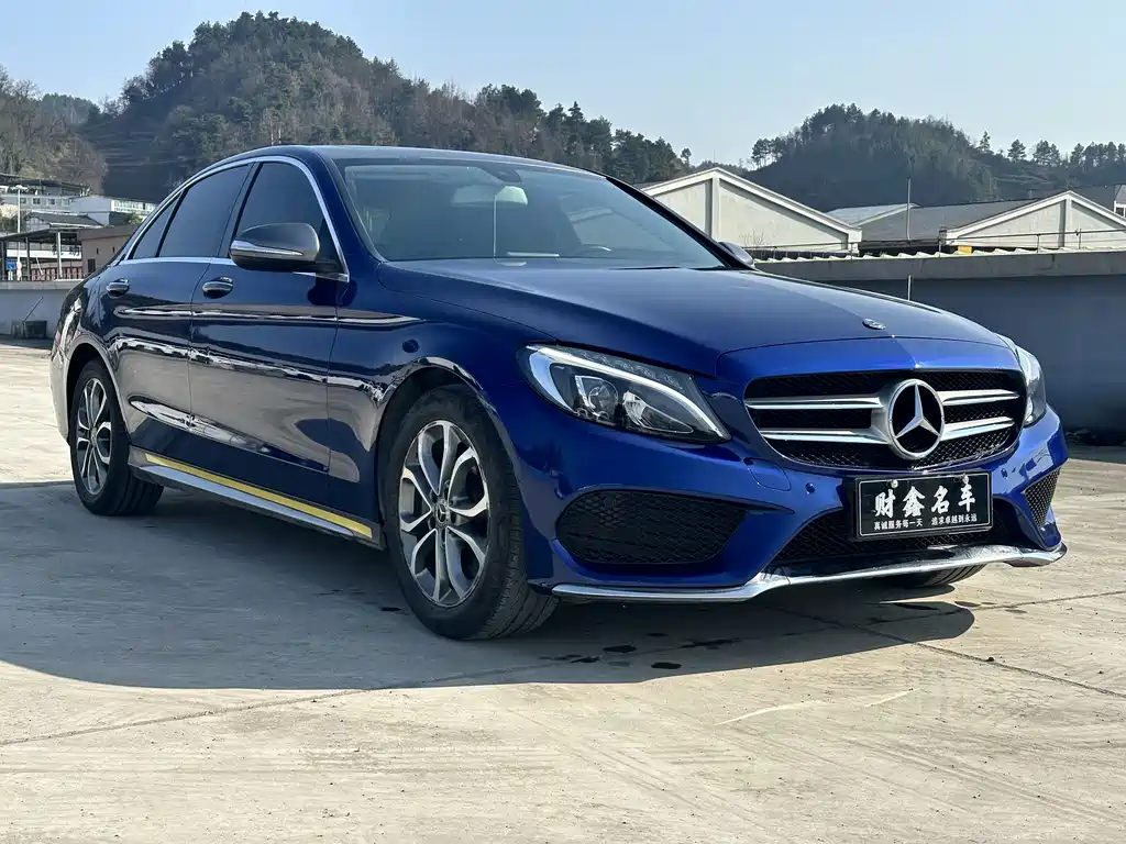 MERCEDES-BENZ C CLASS