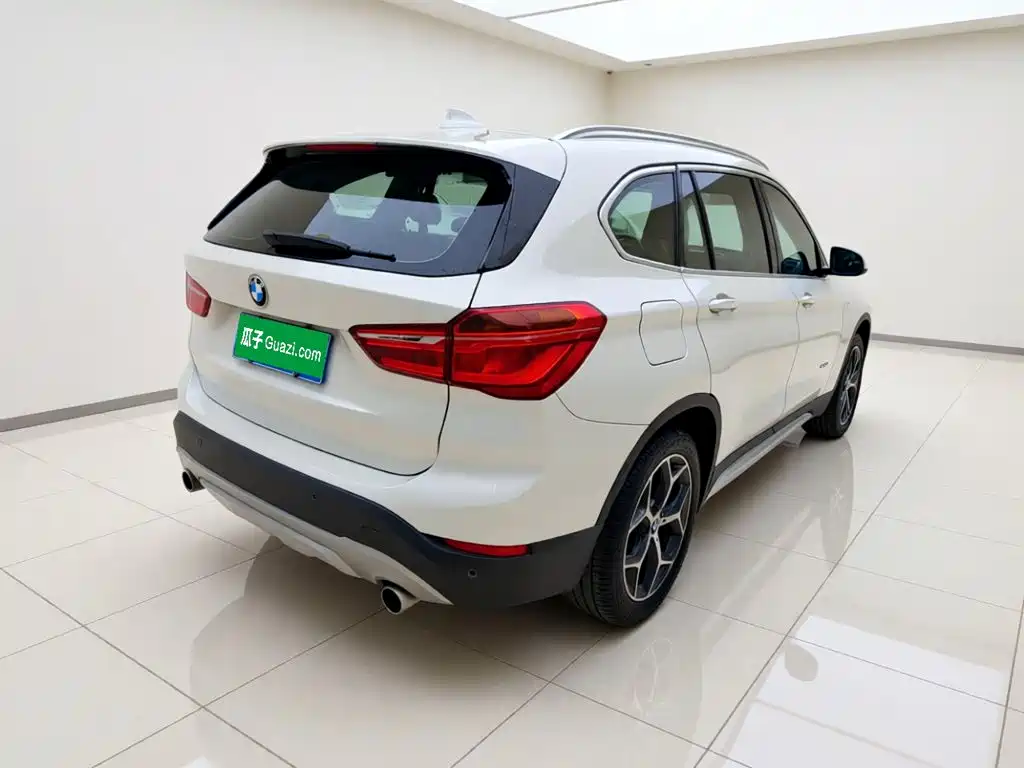 BMW X1 2016 sDrive20Li Luxury