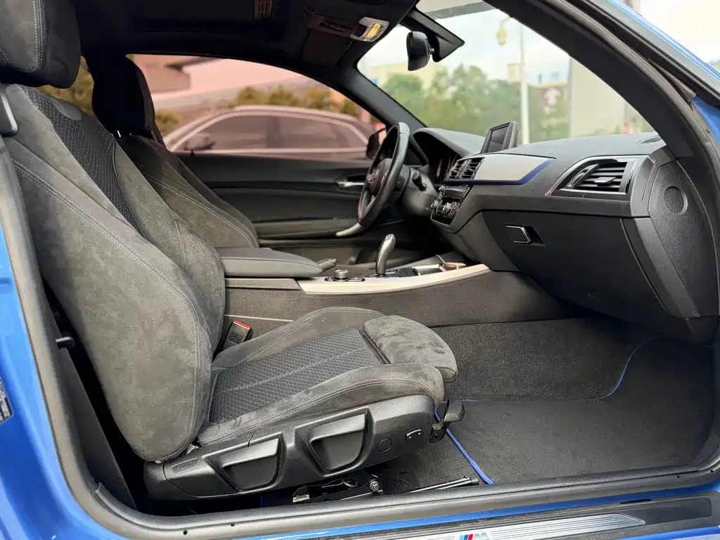 BMW 2 Series (Import) — миниатюра 10