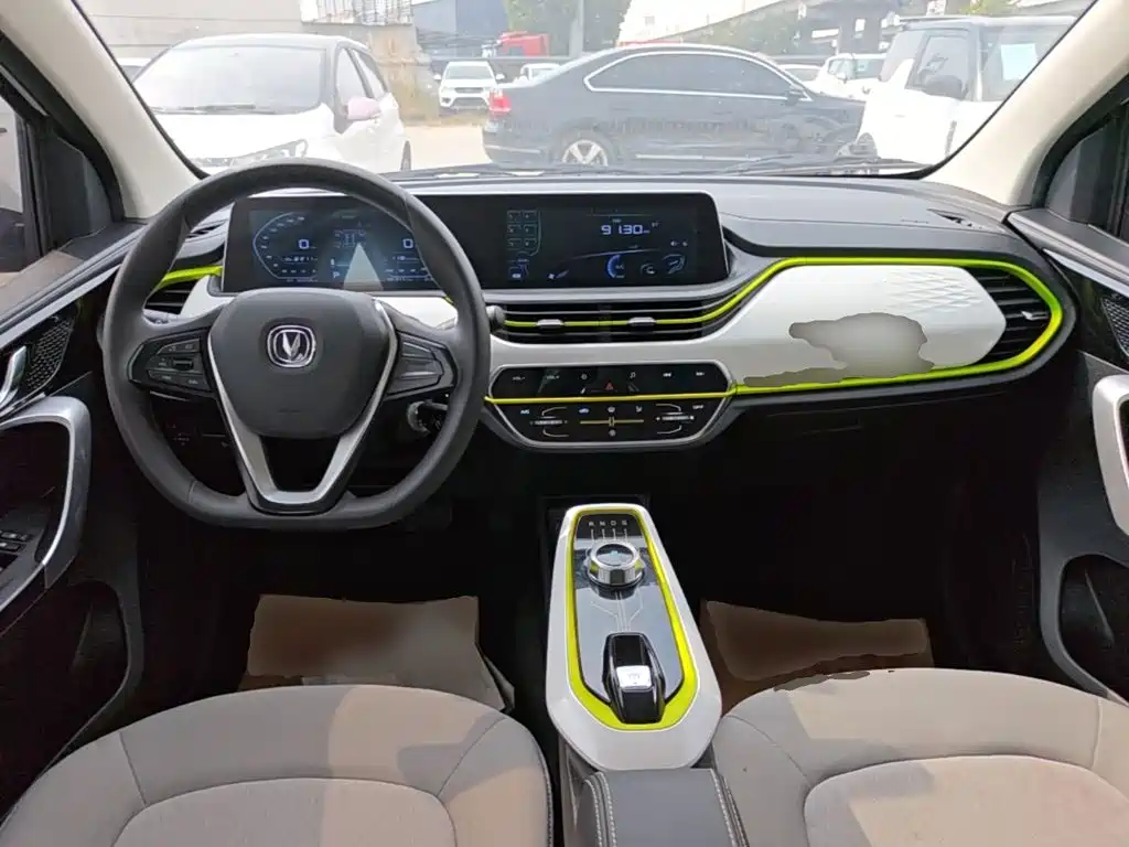 Changan Benben E-Star — миниатюра 10