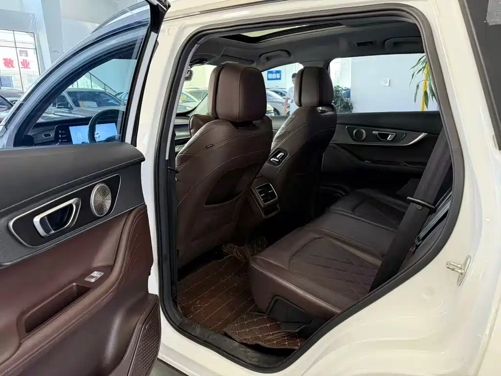 Chery Tiggo 8 PRO — миниатюра 6