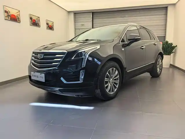 CADILLAC  XT5 2018