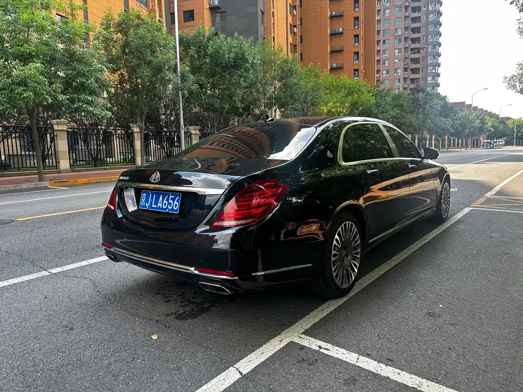 Mercedes-Benz S-Class — миниатюра 4