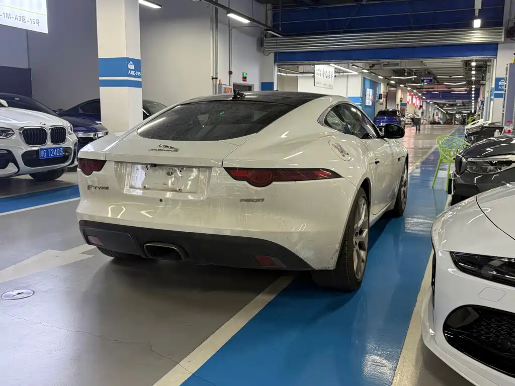 Jaguar F-Type 2019 2.0T