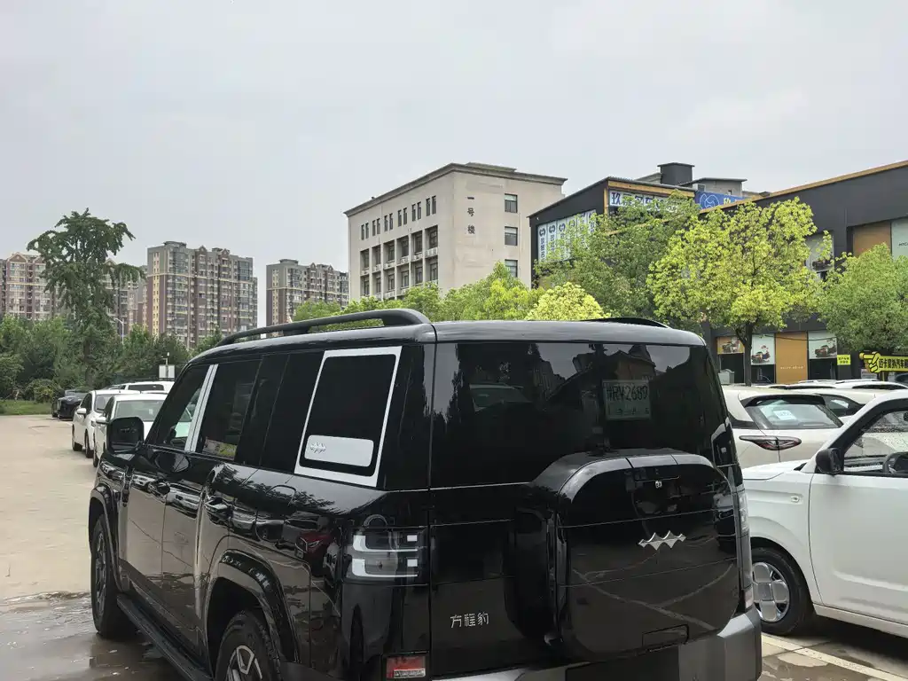 Fangchengbao Leopard 7 7 2025 200KM Max
