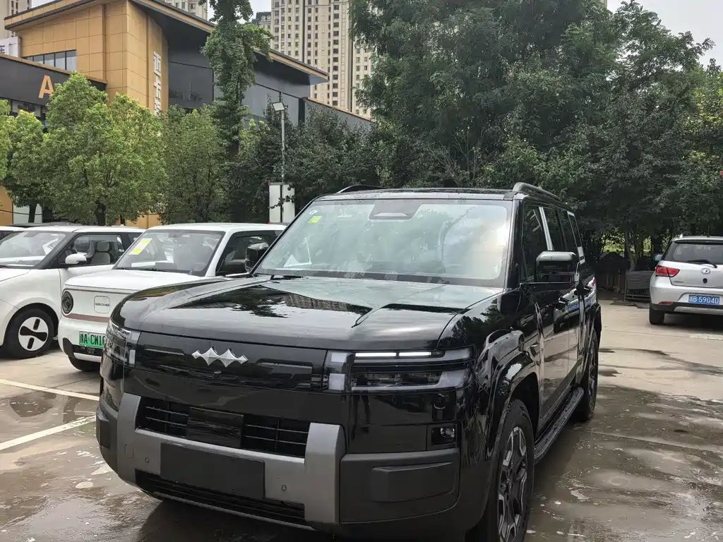 Fangchengbao Leopard 7 7 2025 200KM Max