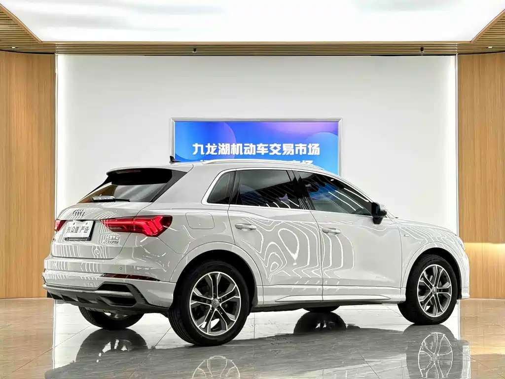 Audi Q3 2020 40 TFSI Fashion