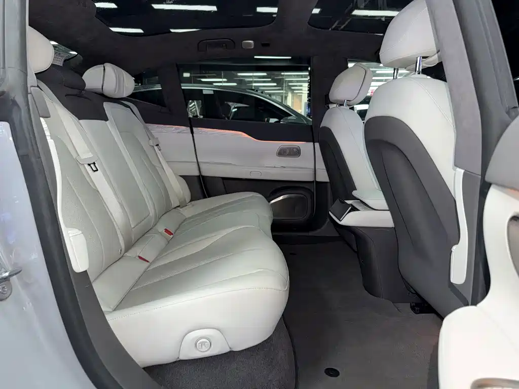 NIO ET7 — миниатюра 11