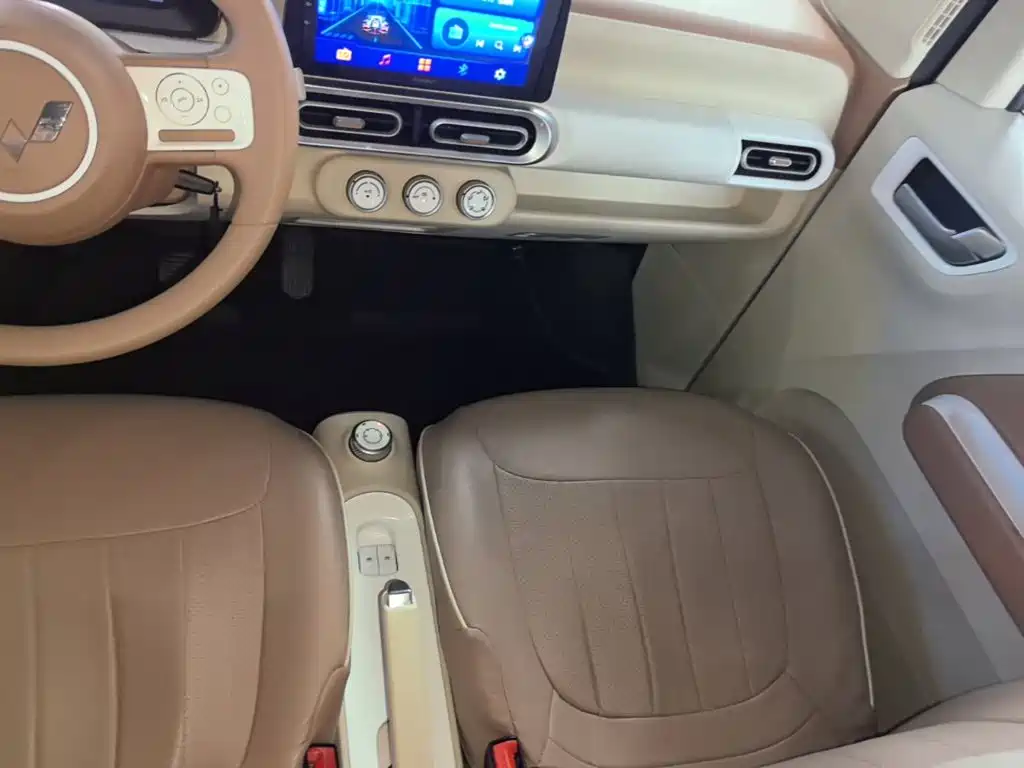 Wuling MINIEV — миниатюра 14