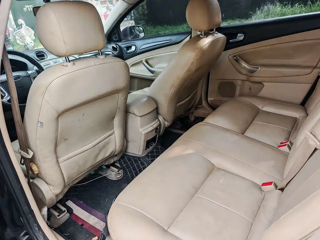 Ford Mondeo Zhisheng — миниатюра 5