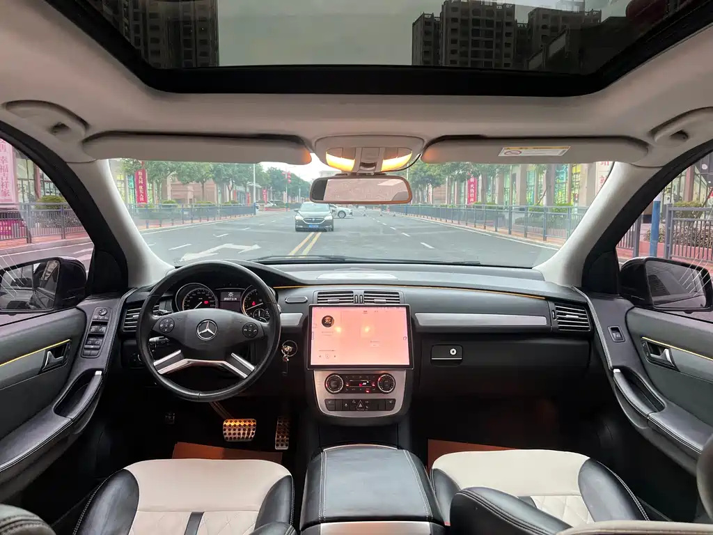 MERCEDES-BENZ R CLASS