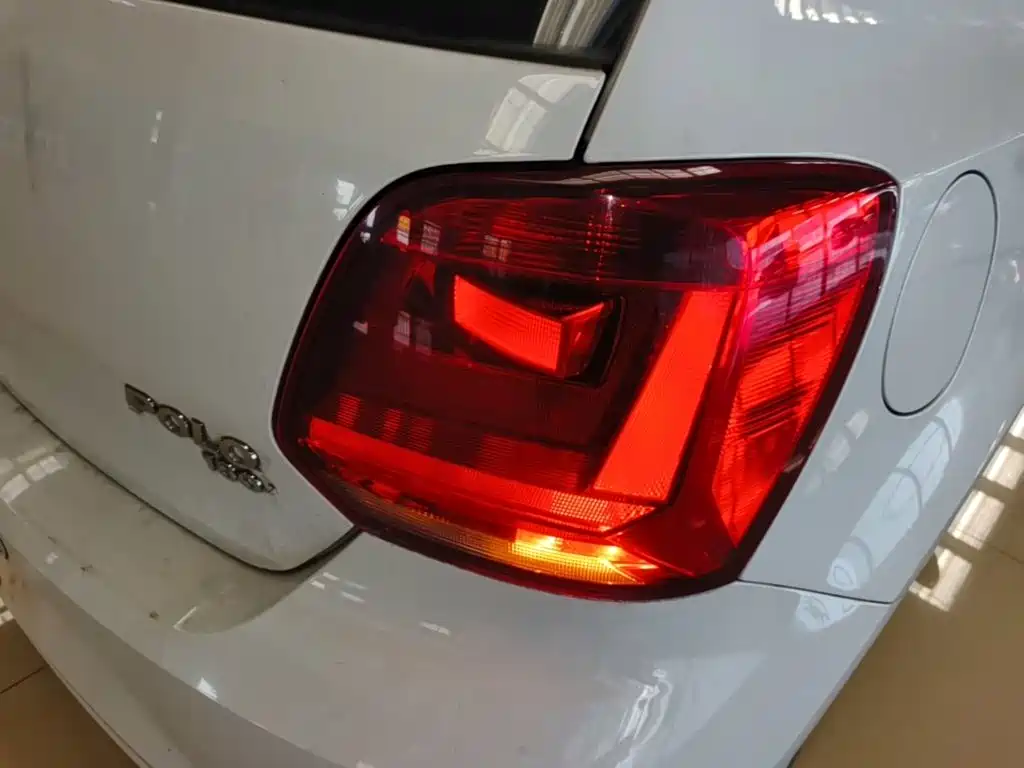 Volkswagen Polo — миниатюра 8