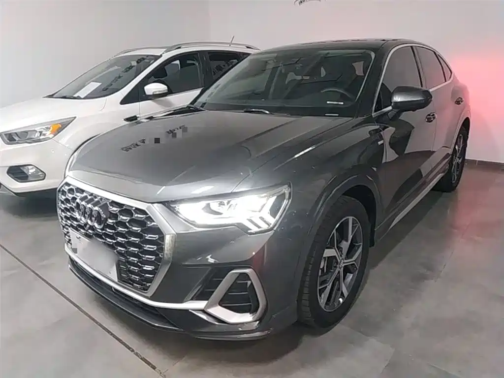 Купить Audi Q3 Sportback