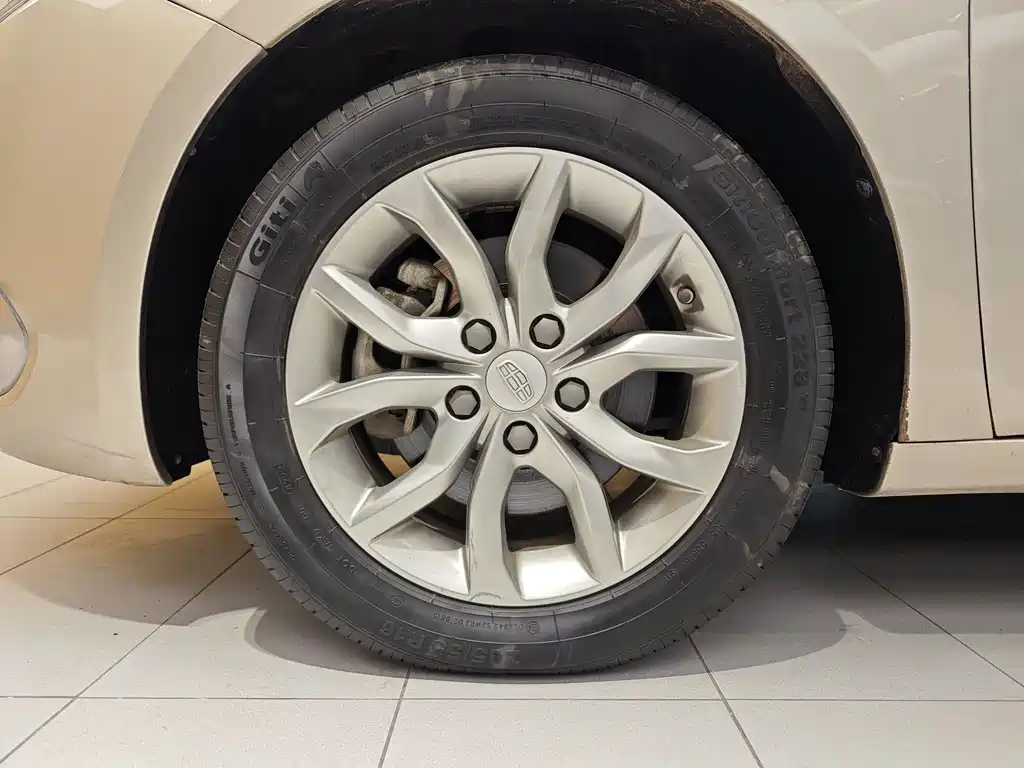 GEELY AUTOMOBILE EMGRAND GL