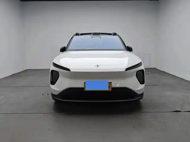 2024 Nio ES6