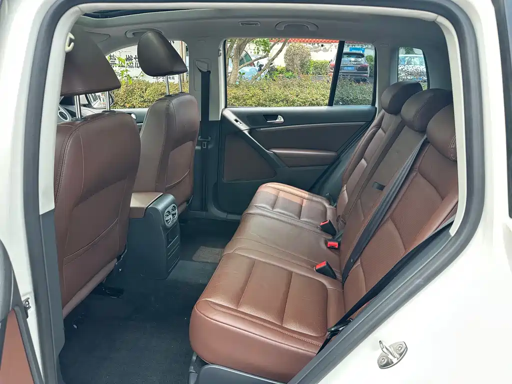 Volkswagen Tiguan — миниатюра 15