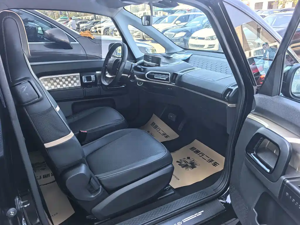 Baojun KiWi EV — миниатюра 6