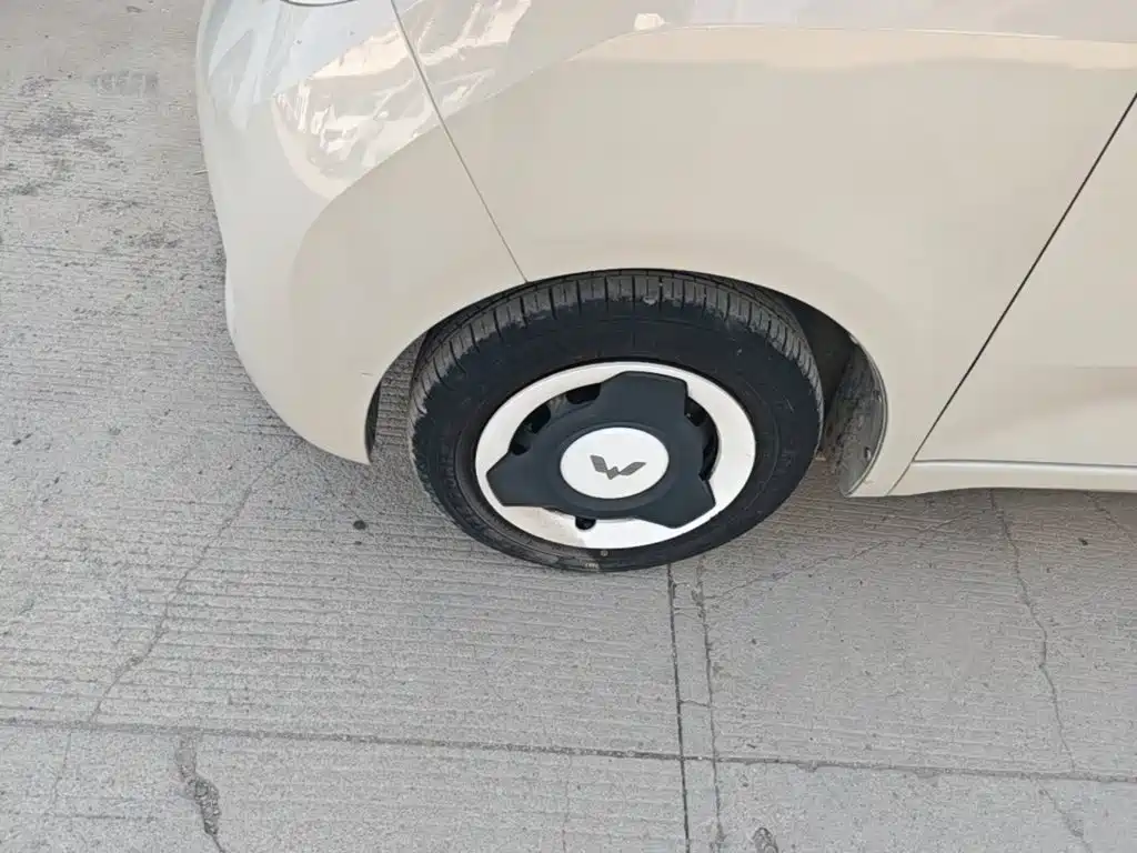 Wuling MINIEV — миниатюра 23