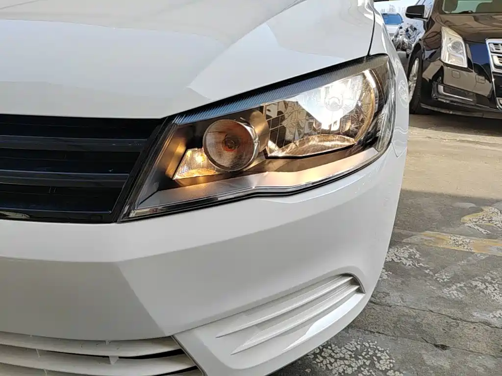 Volkswagen Jetta — миниатюра 24