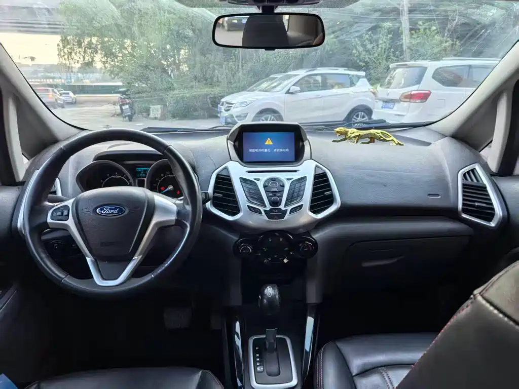 Ford EcoSport 2013 1.5L AT Luxury