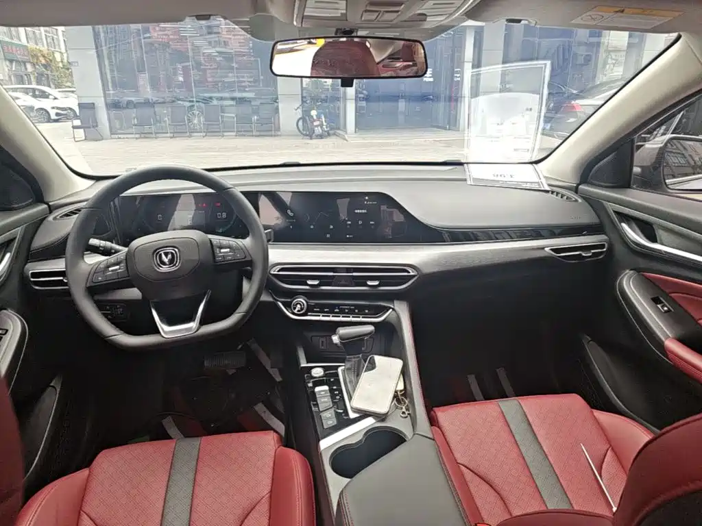 Changan Eado — миниатюра 10