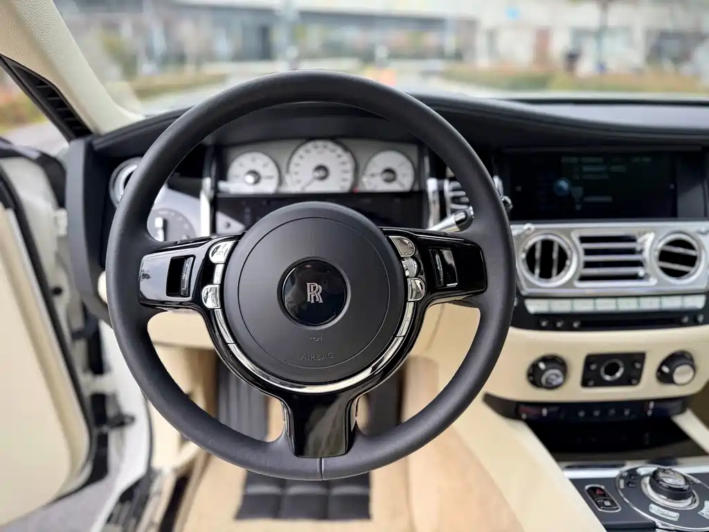 Rolls-Royce Ghost 2010 6.6T Standard