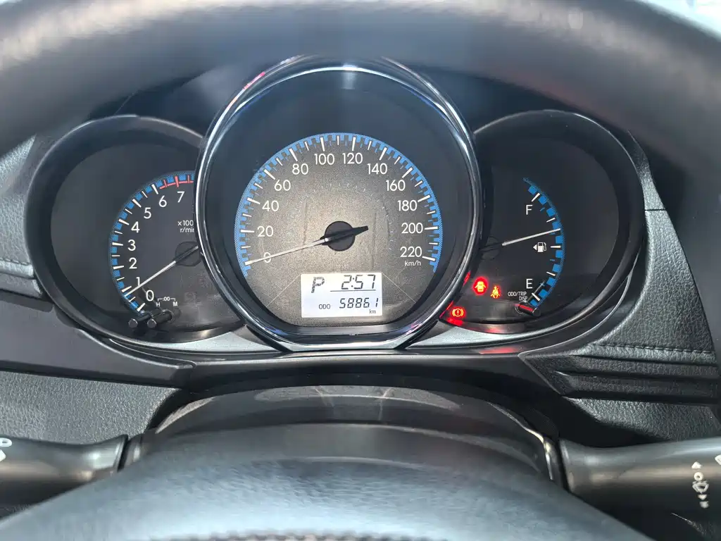 Toyota Vios FS — миниатюра 16