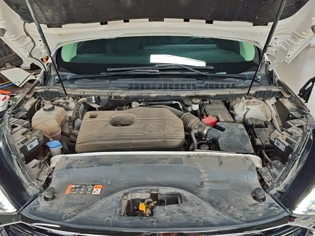 Ford Edge — миниатюра 20