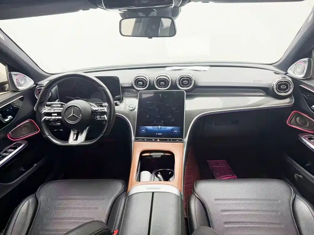 Mercedes-Benz C-Class — миниатюра 5