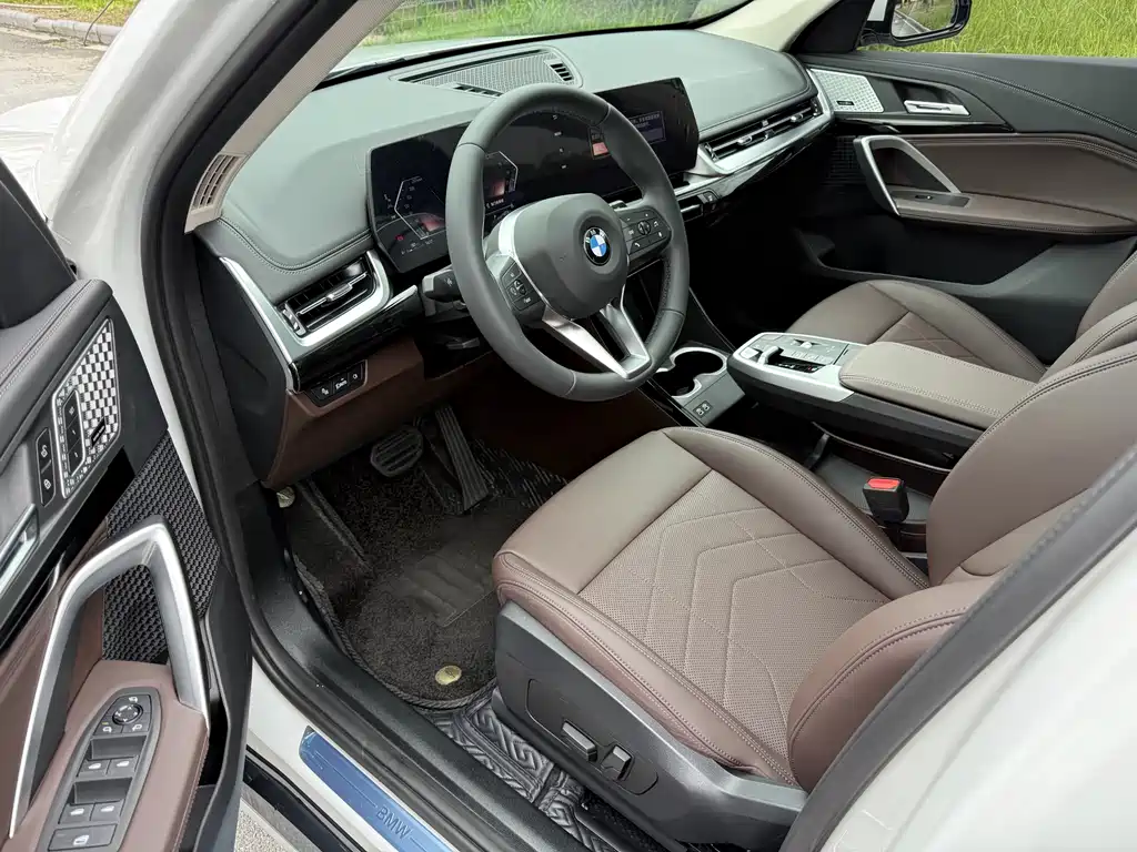 BMW X1 2024 sDrive25Li X