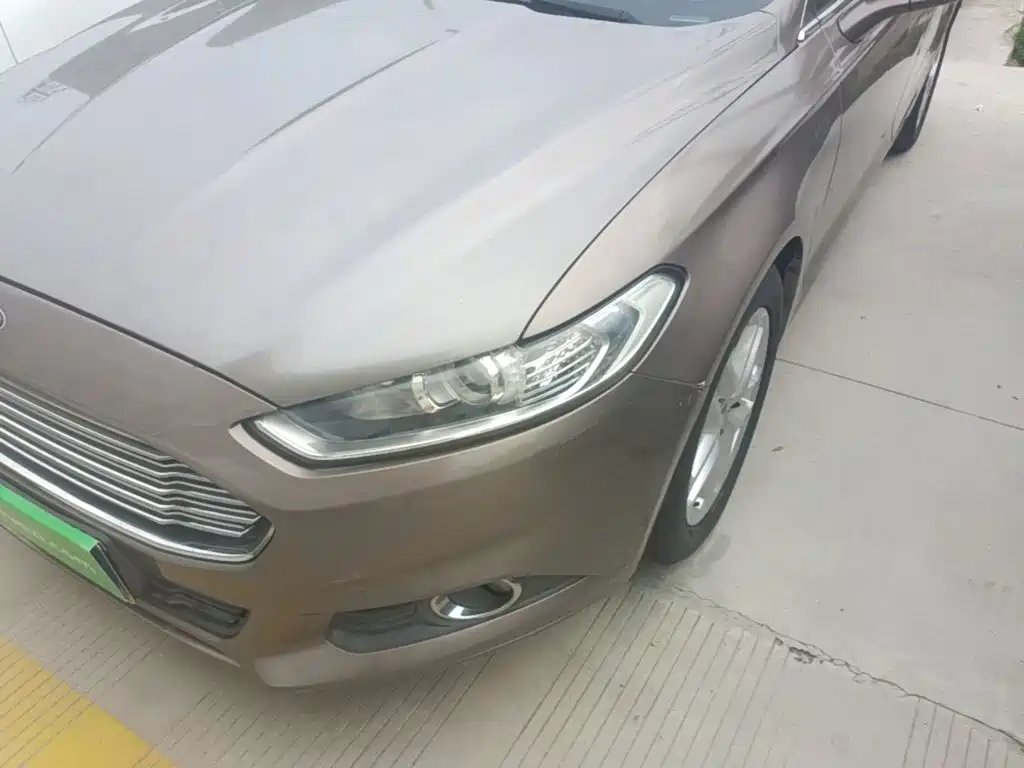 Ford Mondeo — миниатюра 24