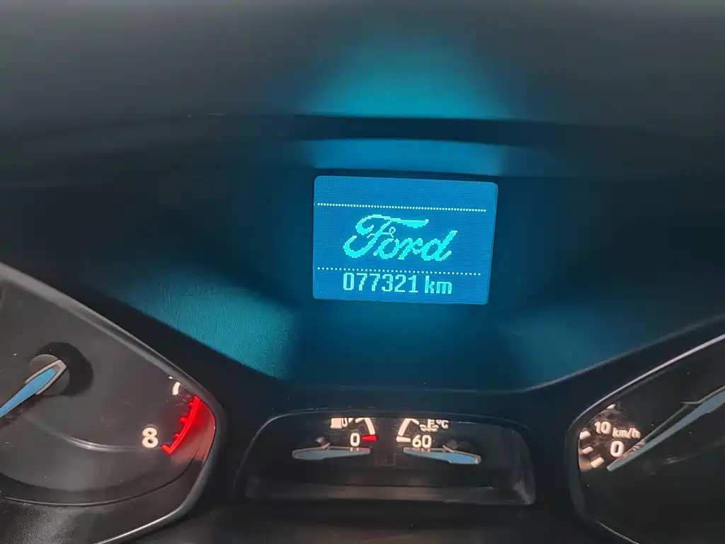Ford Kuga — миниатюра 12