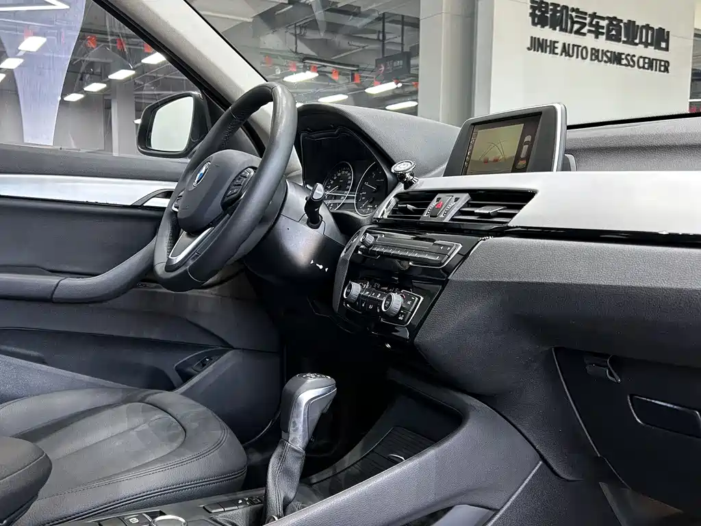 BMW X1 — миниатюра 7