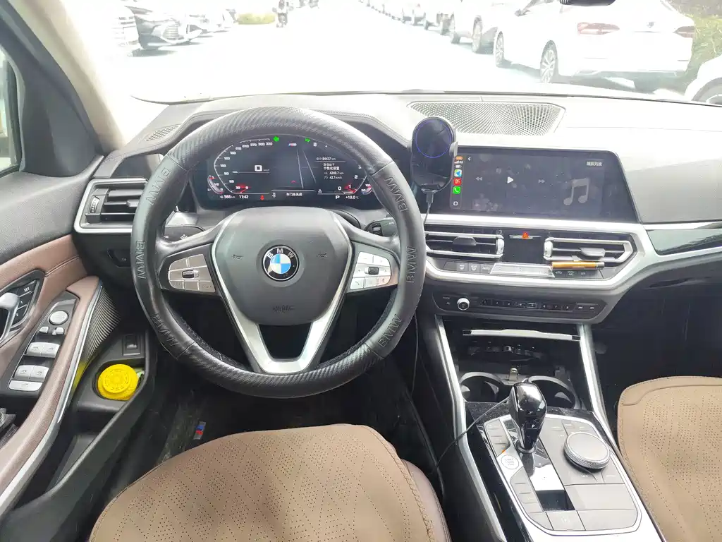 BMW 3 Series — миниатюра 7