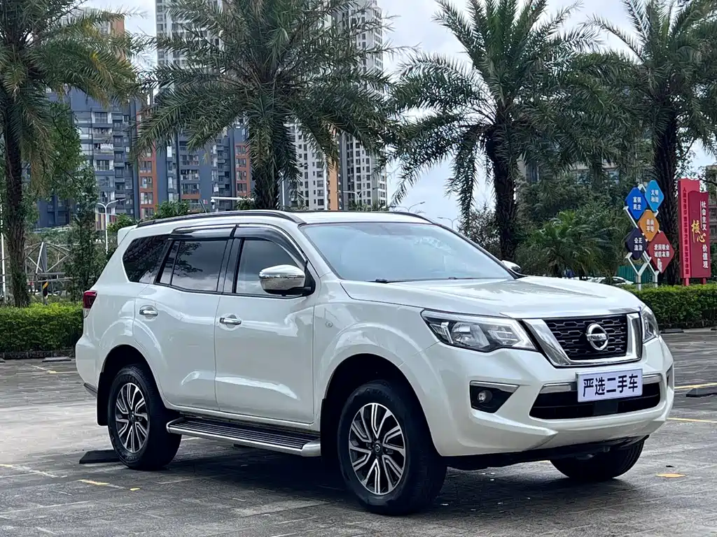 Nissan Terra — миниатюра 3