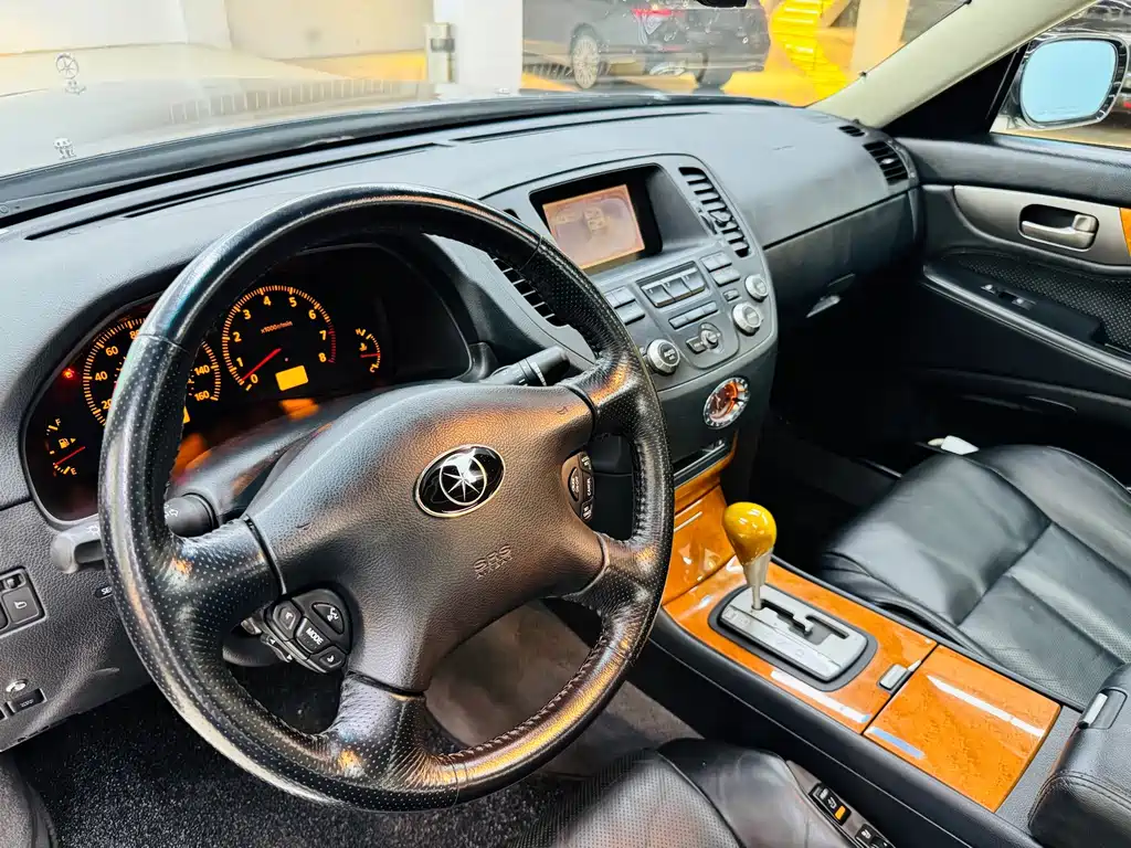 Mitsuoka Jia Lu — миниатюра 9