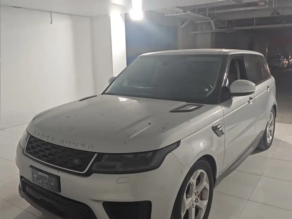 Land Rover Sport PHEV 2021