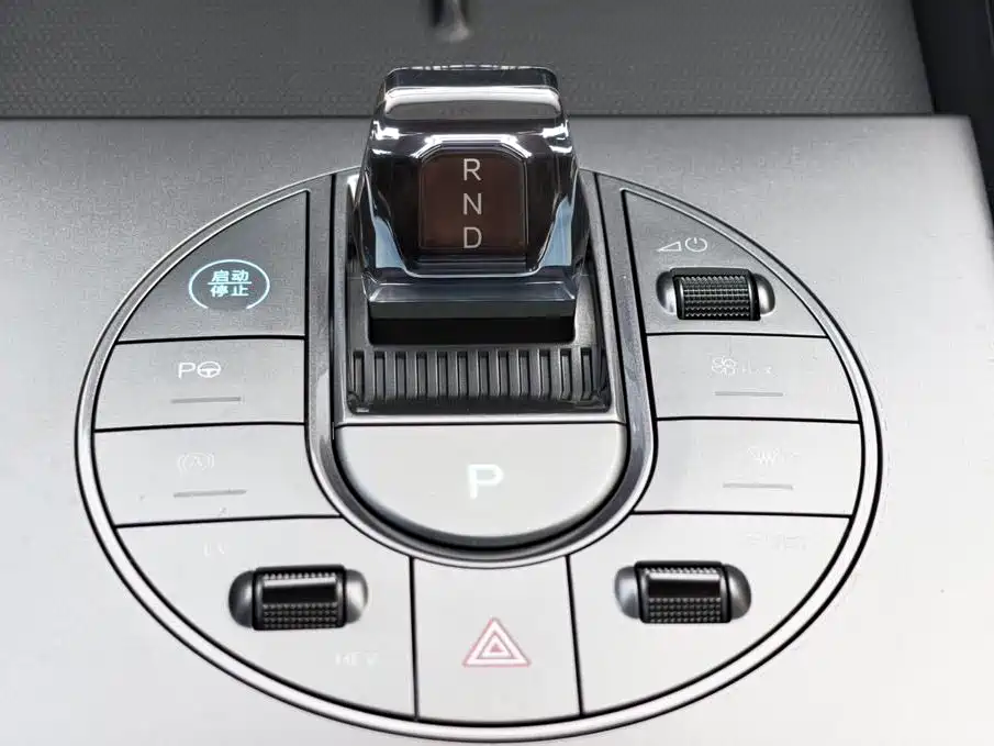 BYD Seal 06 — миниатюра 15