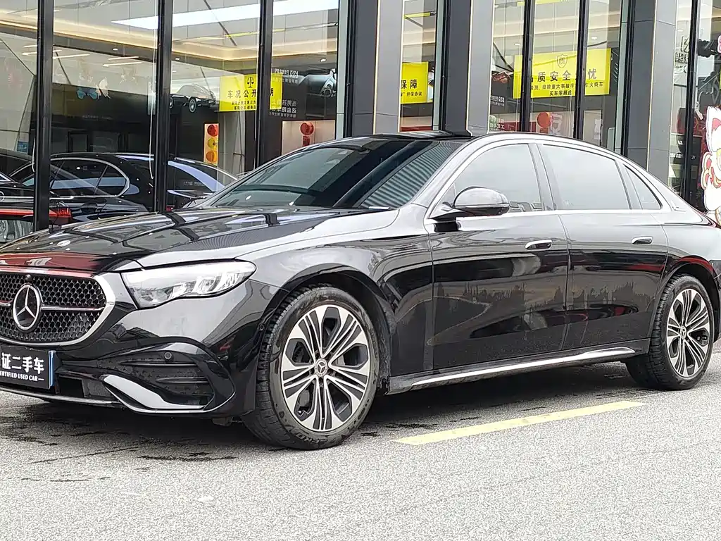 Mercedes-Benz E-Class 2024