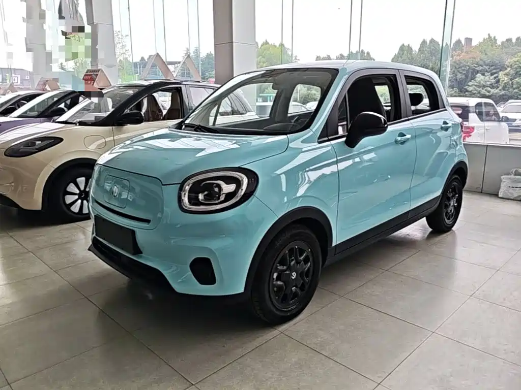 Leapmotor Leapmotor T03 — миниатюра 2
