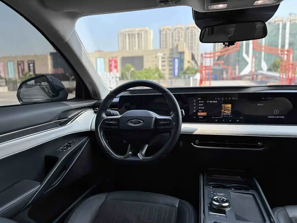 Ford Mondeo — миниатюра 11