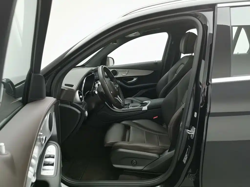Mercedes-Benz GLC 2021 GLC 260 L 4MATIC